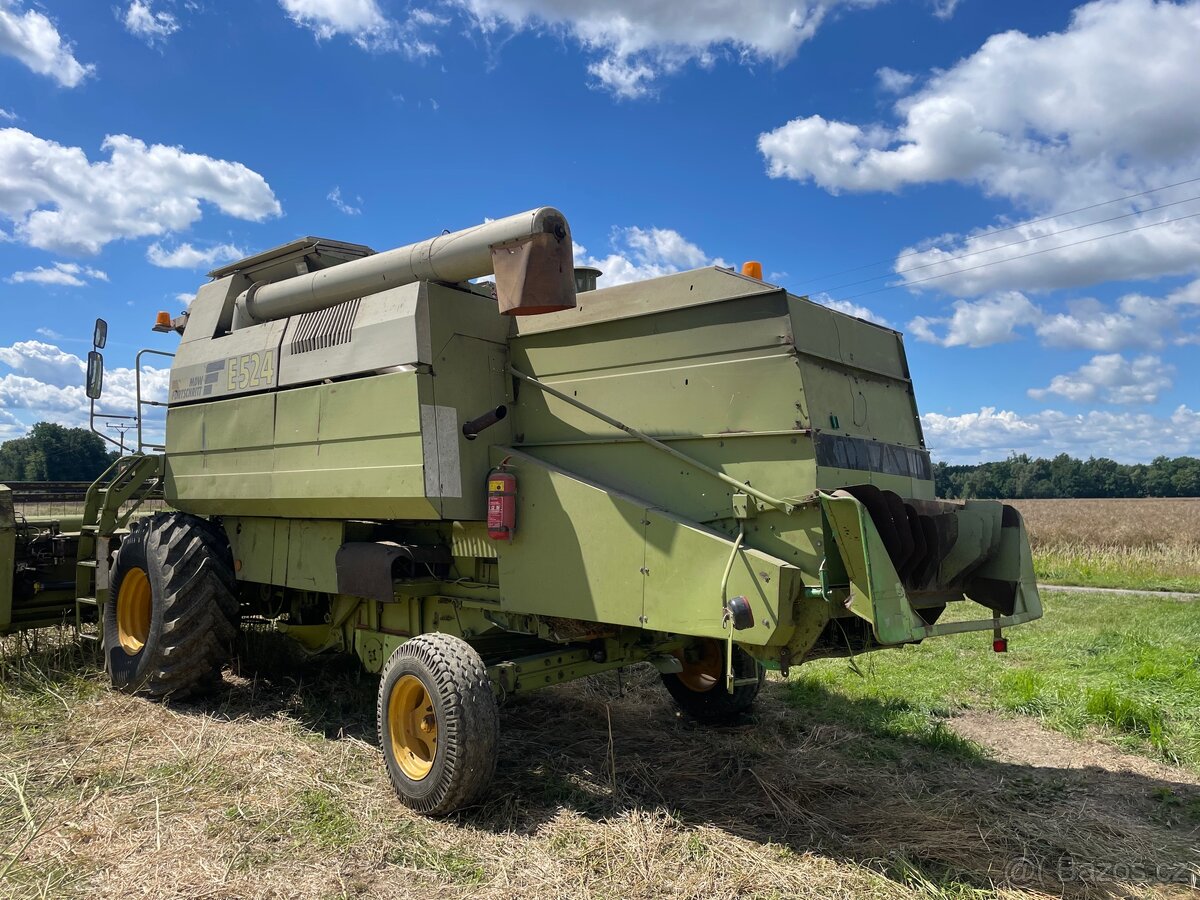 Kombajn E524 - 3
