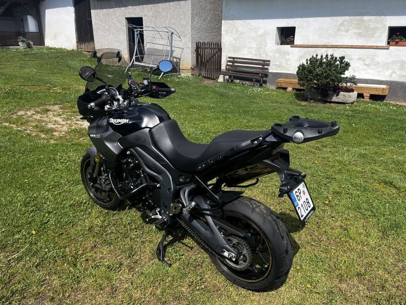 Prodám Triumph Tiger 1050 SE, r.v. 2012 - 3