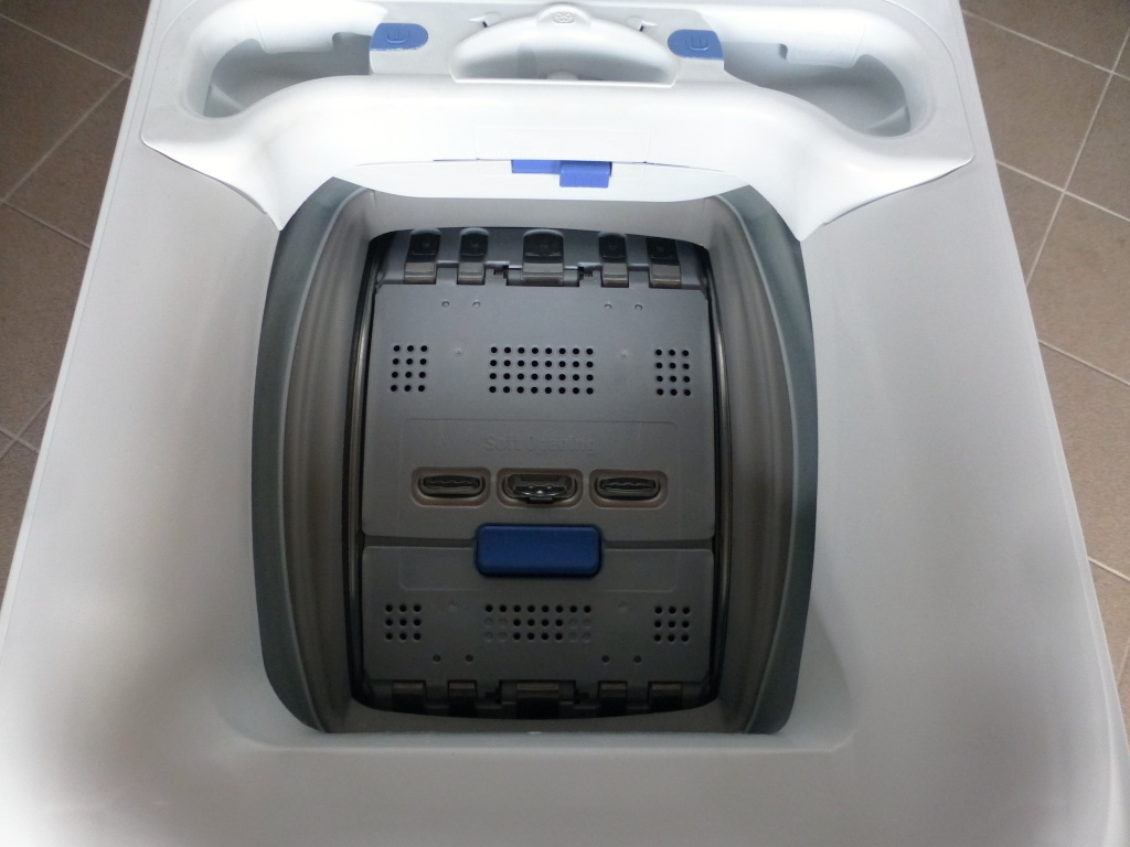 Electrolux 600 SensiCare - pračka - zánovní - 3