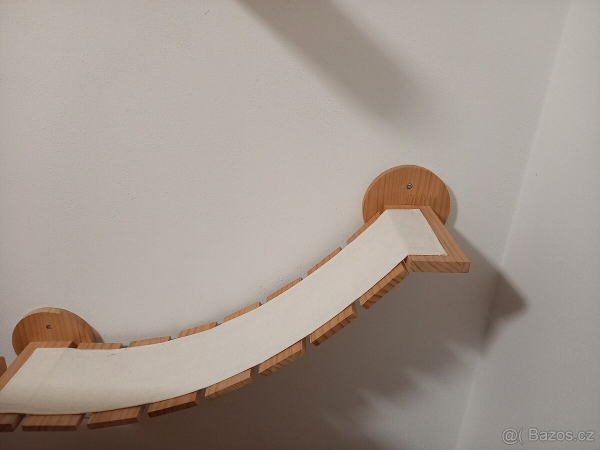 Kočičí odpočívadla / škrabadla na zeď - 3