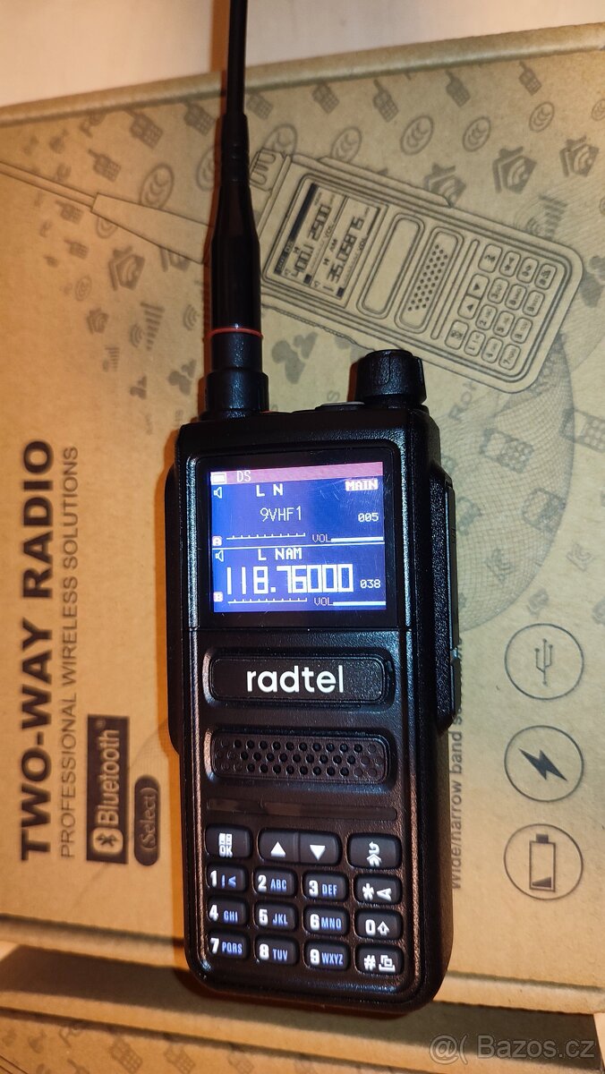 Vysílačky Radtel RT 470 - 3