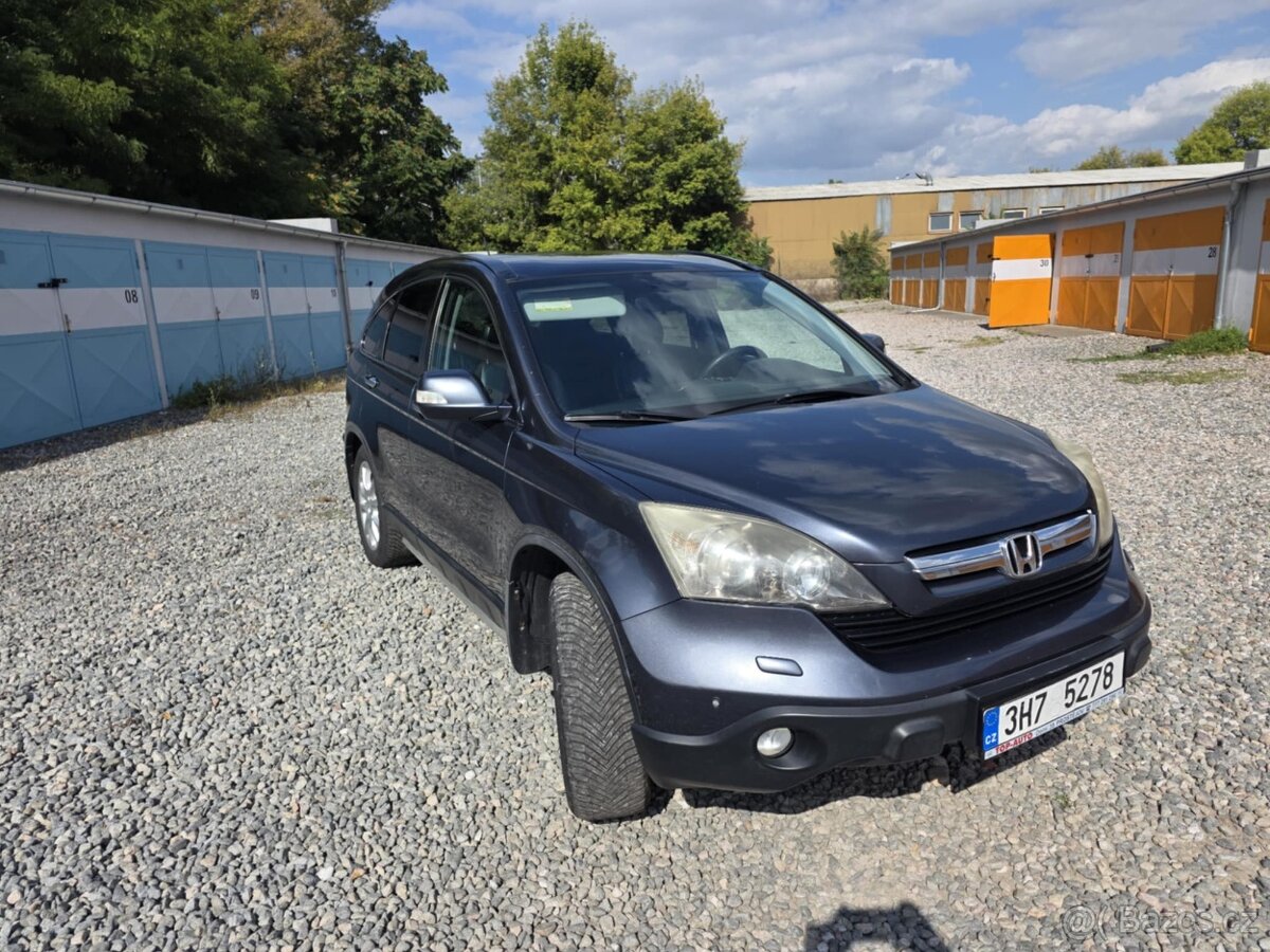 Honda CRV 2.0 Benzín 4x4 Executive - 3