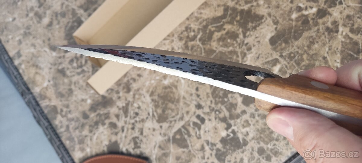 Prodam velky novy a velmi kvalitní nůž - 3