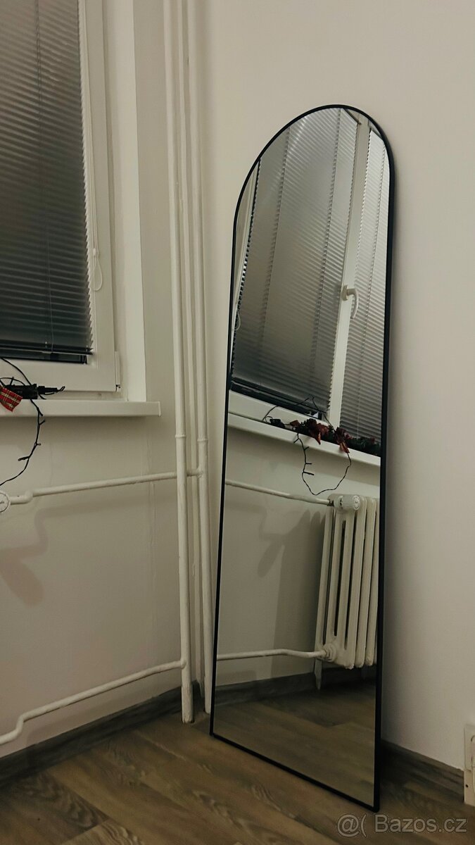 Stojací zrcadlo - 3