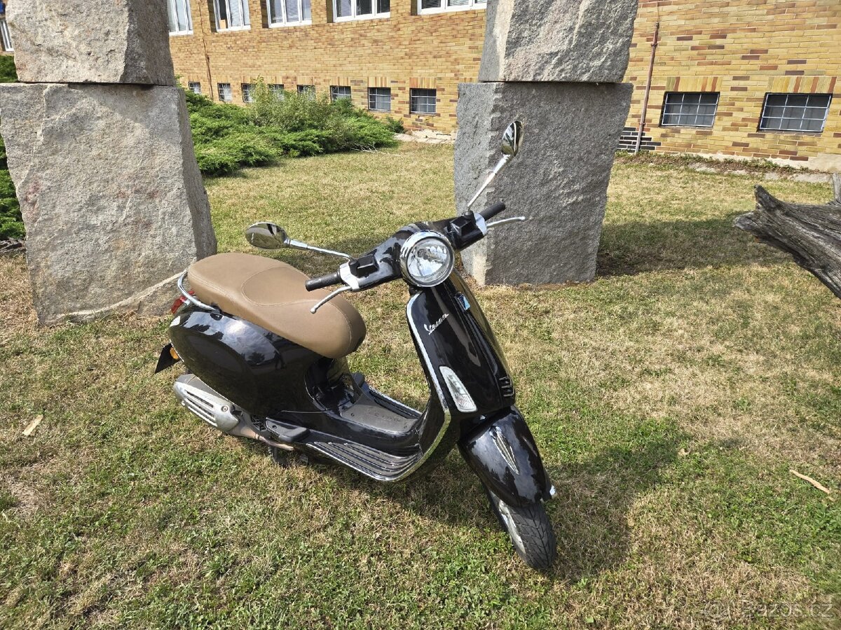 Vespa Primavera 125 - 3