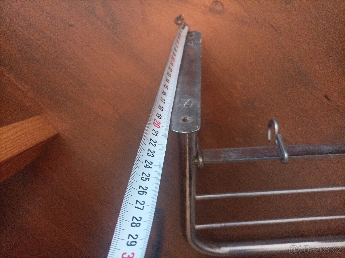 Retro starou pochromovou polici - 3