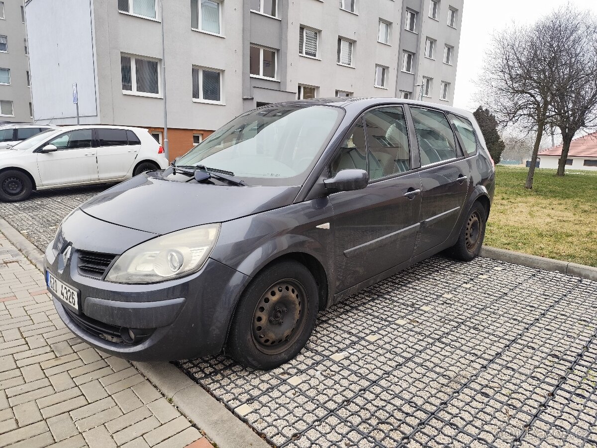 Renault Megane scenic - 3