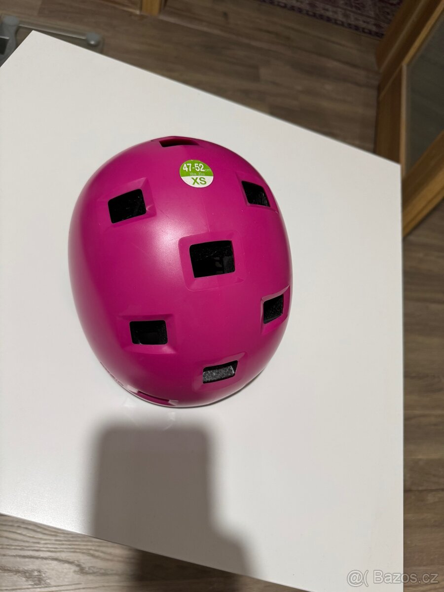 Růžová cyklistická helma - 3