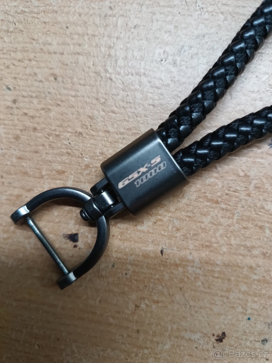 Přívěsek na klíče Suzuki - 3