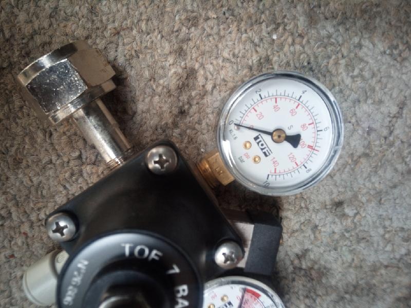 redukcni ventil CO2 TOF 7bar - 3