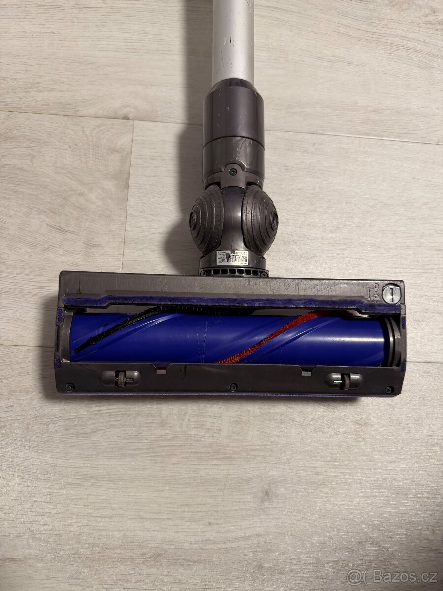 Dyson V7 Cord Free - 3