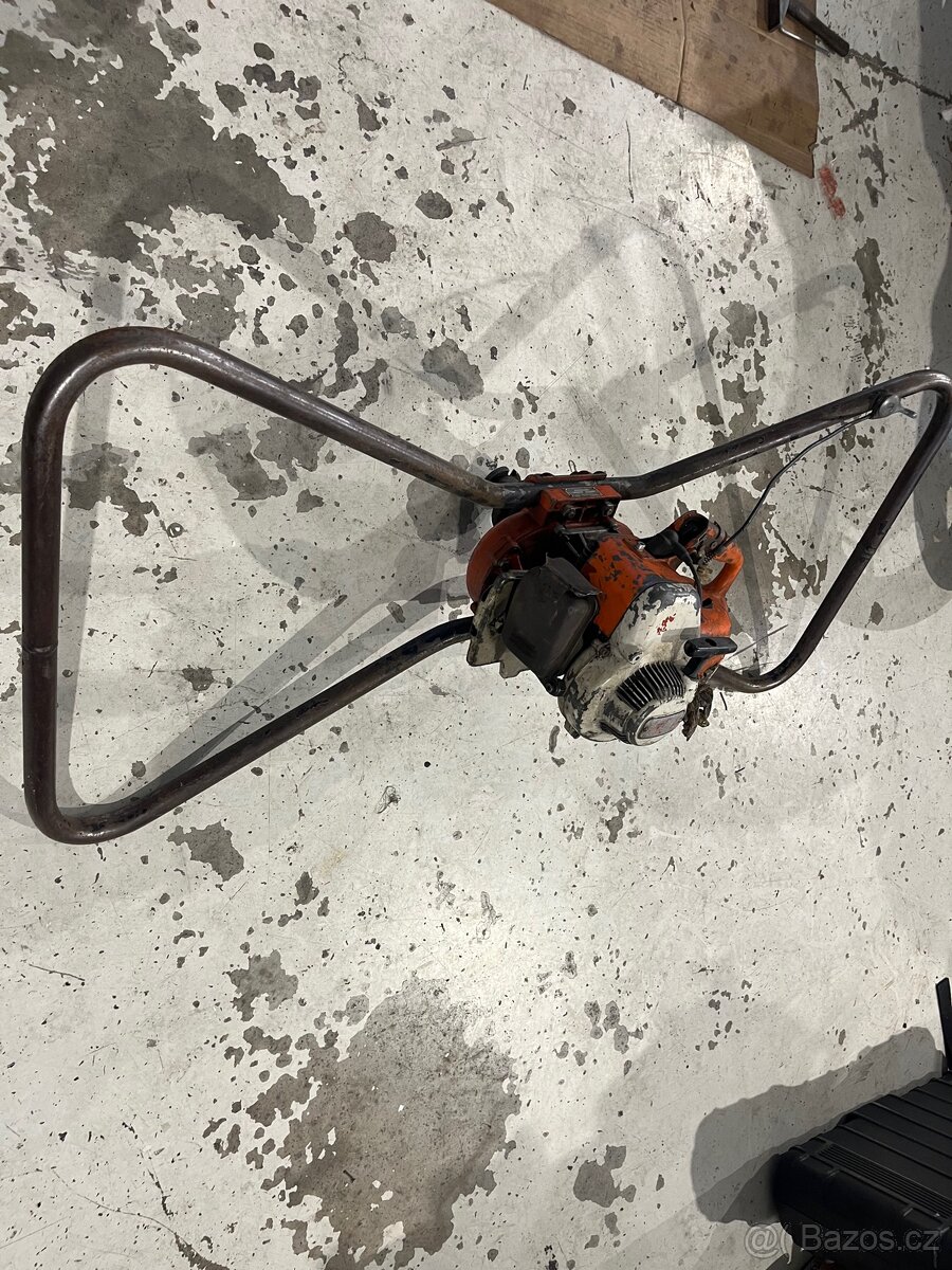 Půdní vrták stihl - 3