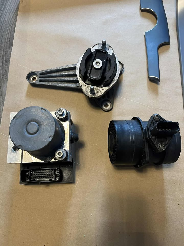 Audi A4 B7 náhradní díly - 3