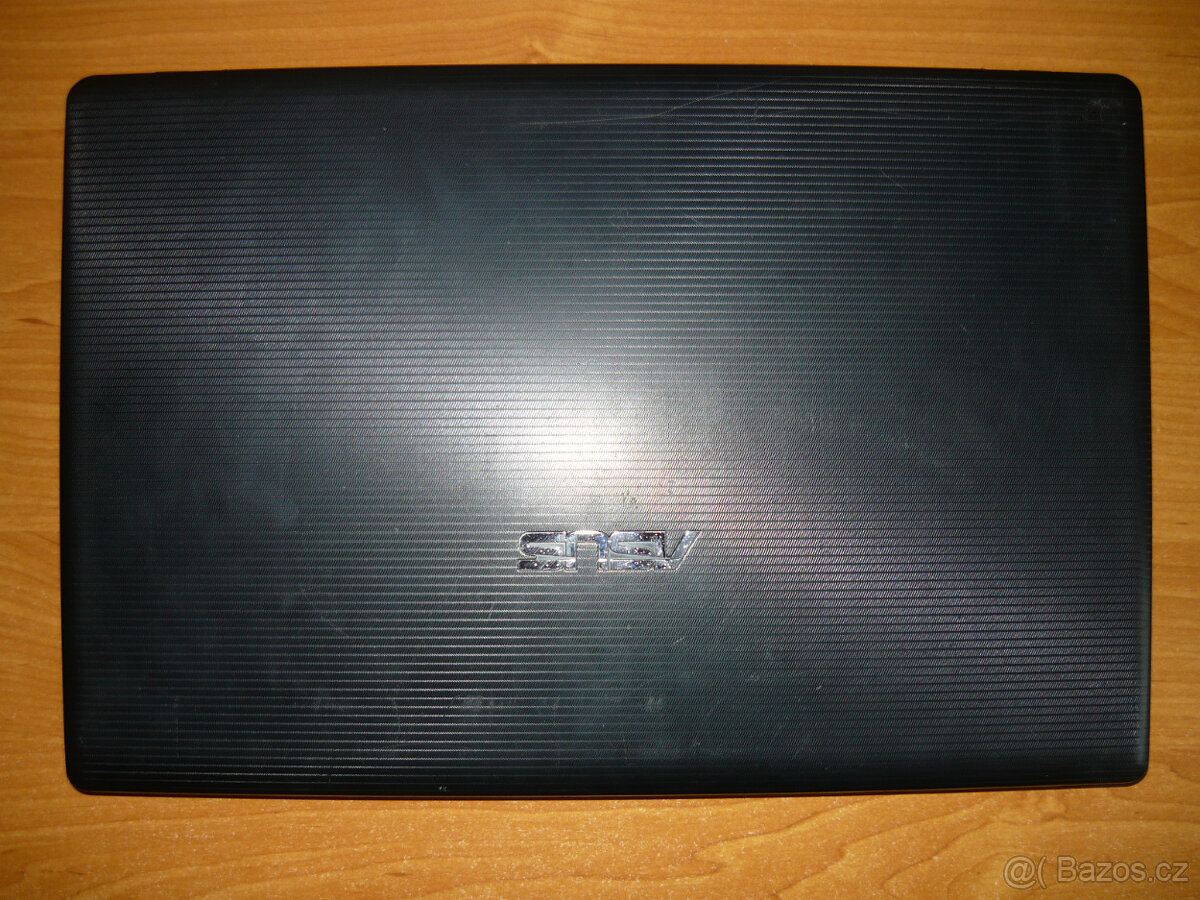 Asus X55U - 3