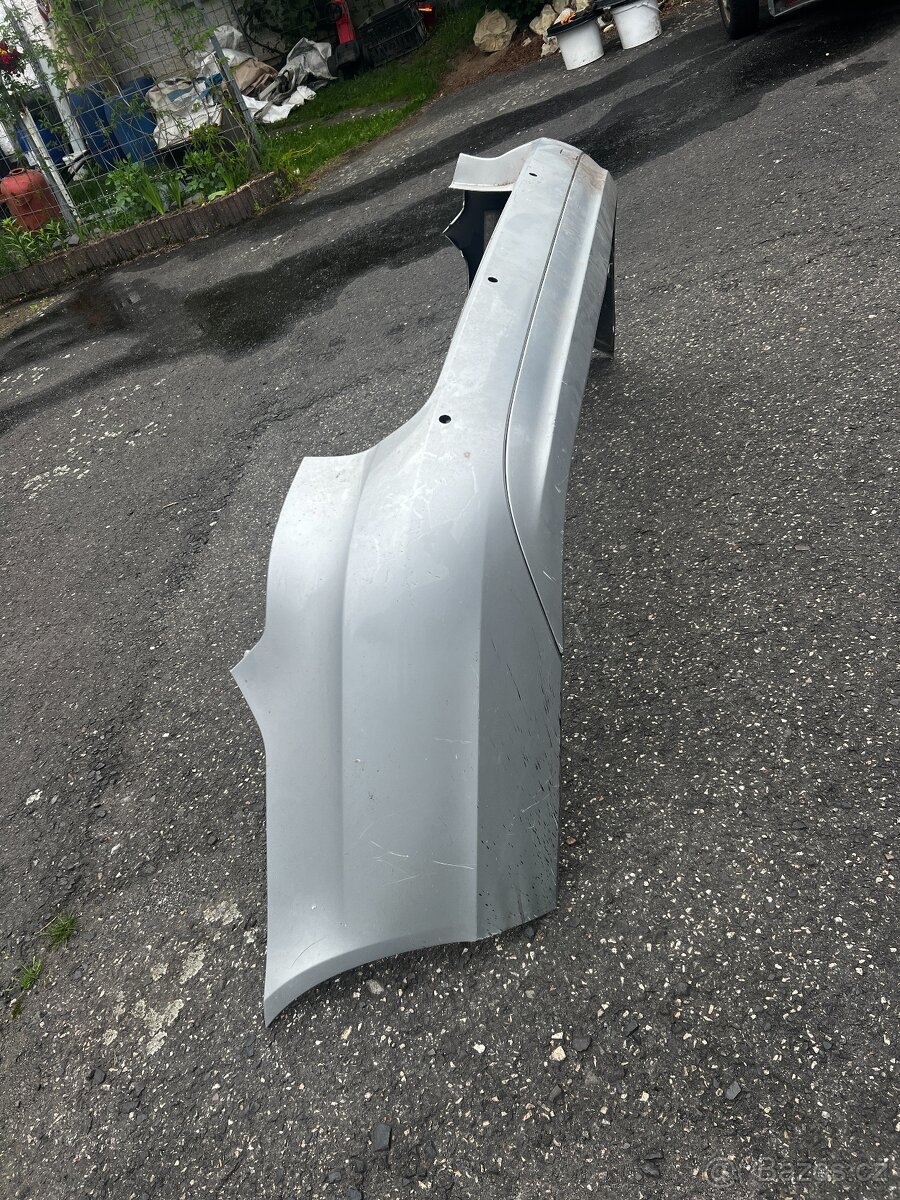 zadní nárazník MB E 220 - 3