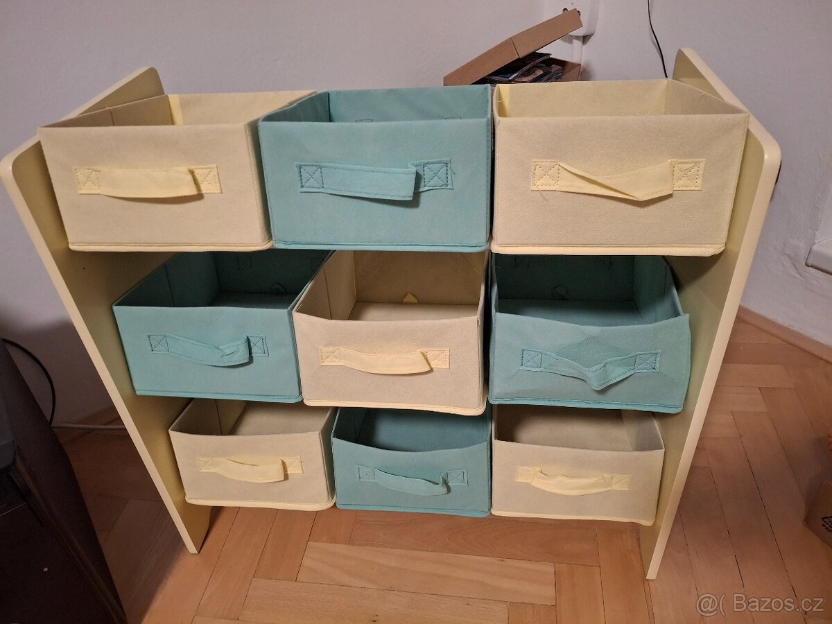 Dětský úložný regál - 3