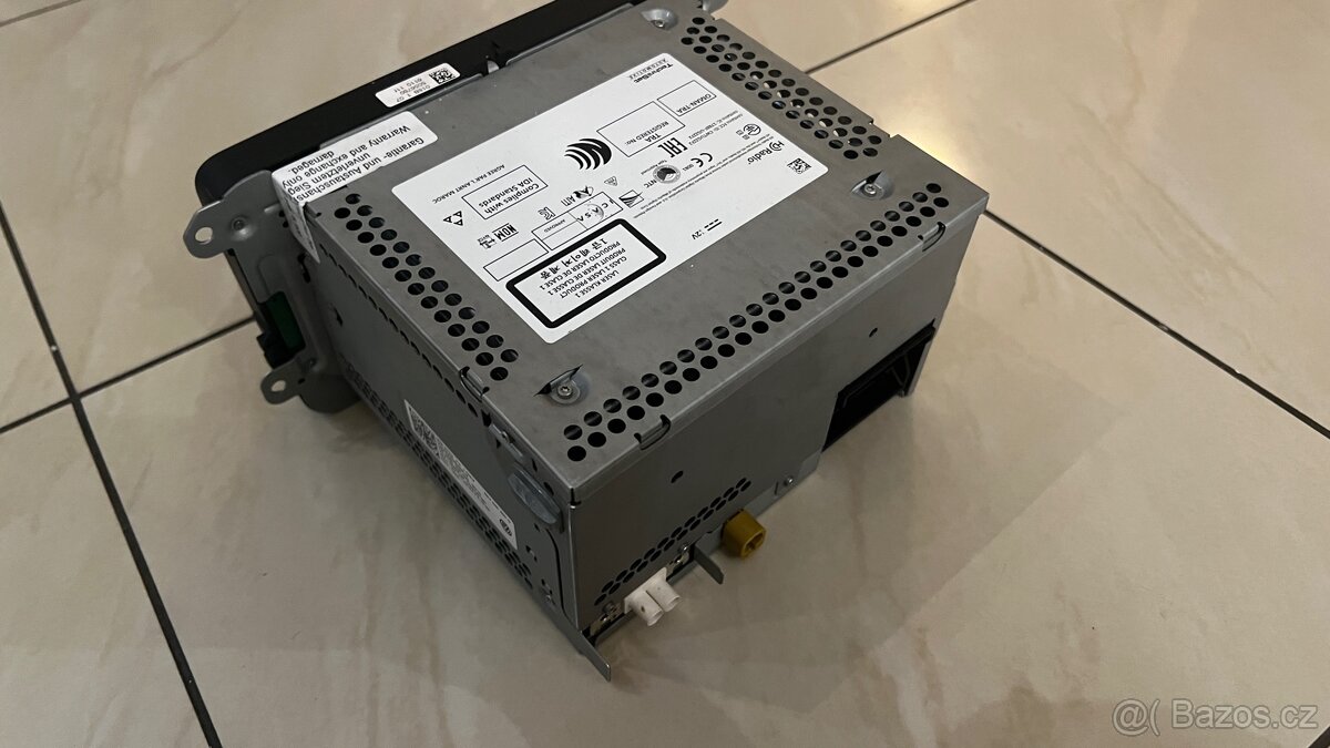 Volkswagen Radio/CD/DVD - 3