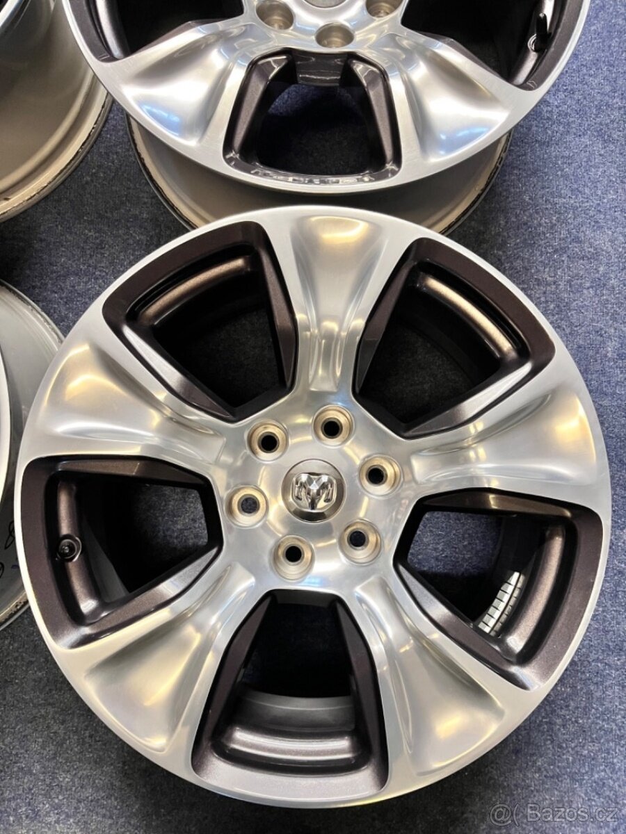 6x139.7 R20 Orig. Dodge RAM 1500 REBEL - TOP STAV -