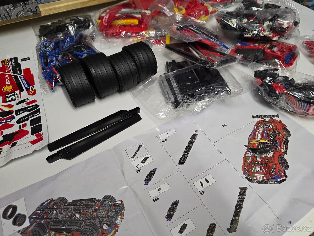 STAVEBNICE 42125 Ferrari 488 GTE (náhrada) - 3