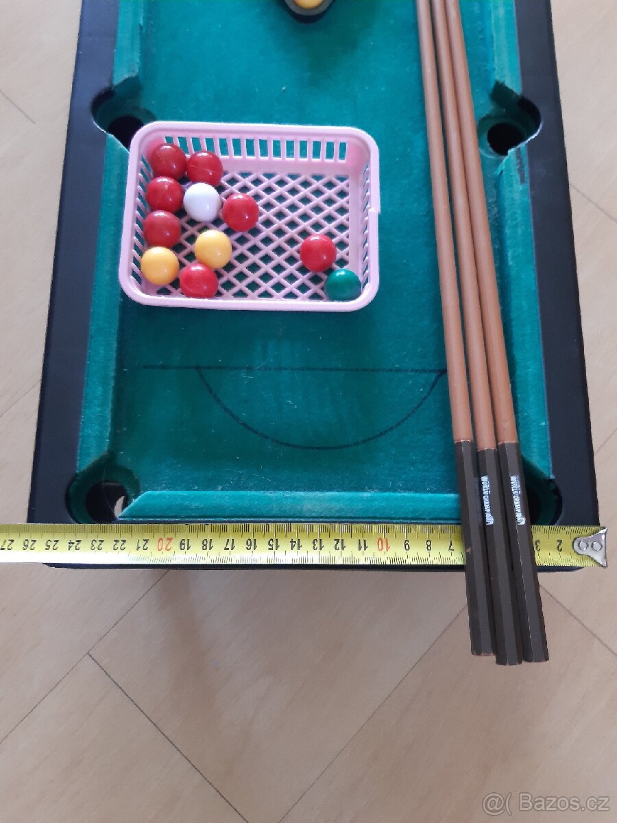 Plastový kulečnik. (Použitý) - 3