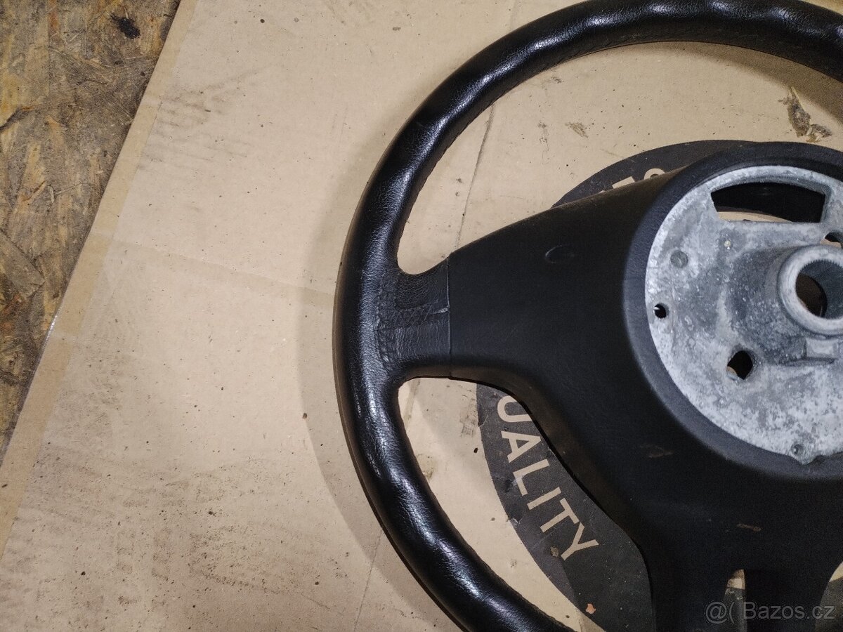 Originál volant BMW E46 top stav - 3