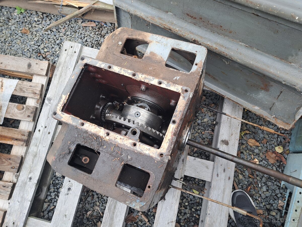 Zetor 3011 prevodovka - 3