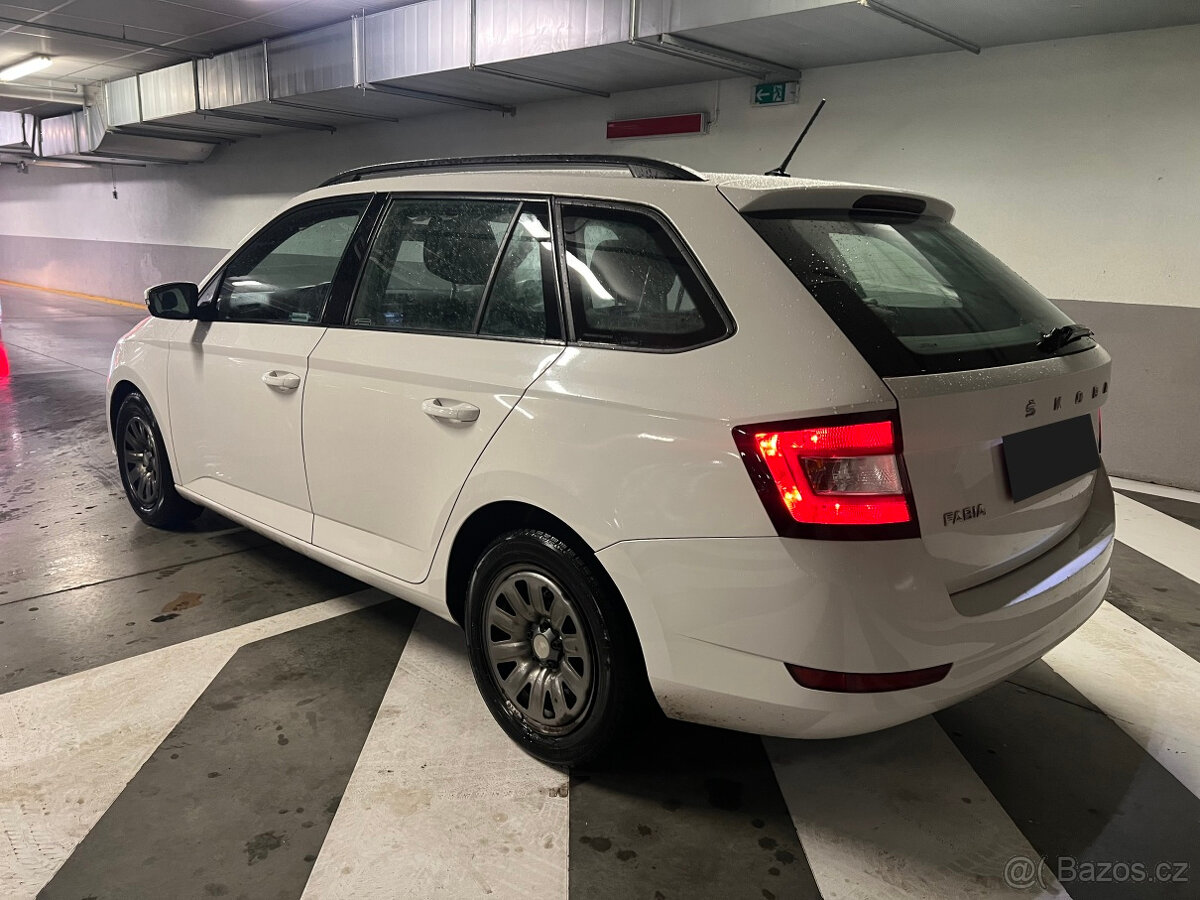 Škoda Fabia 1.0 Tsi 70kW Tour combi - 3