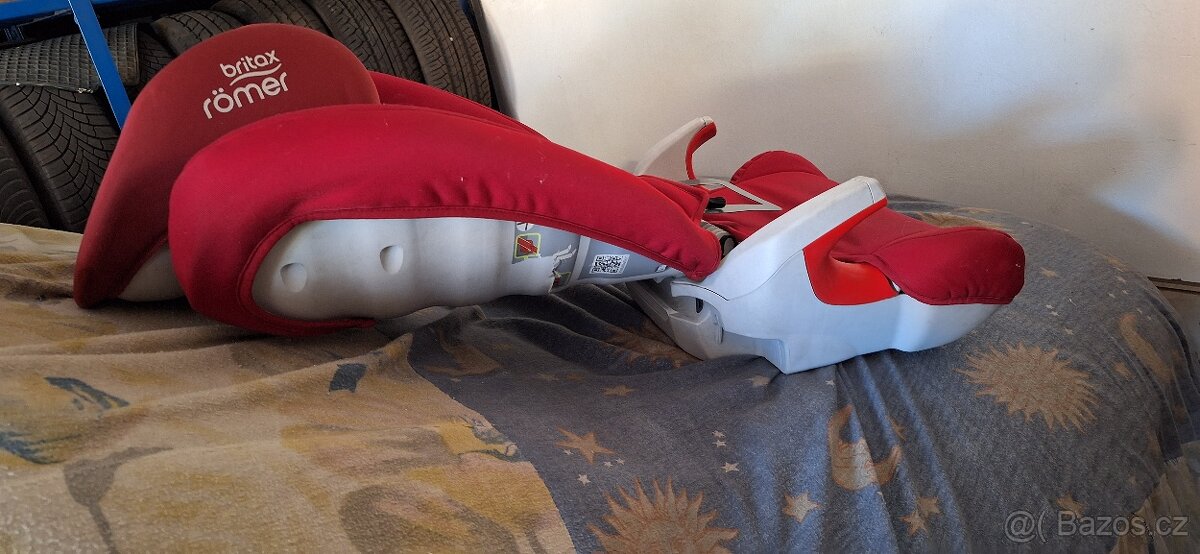 Prodám autosedačku römer - 3