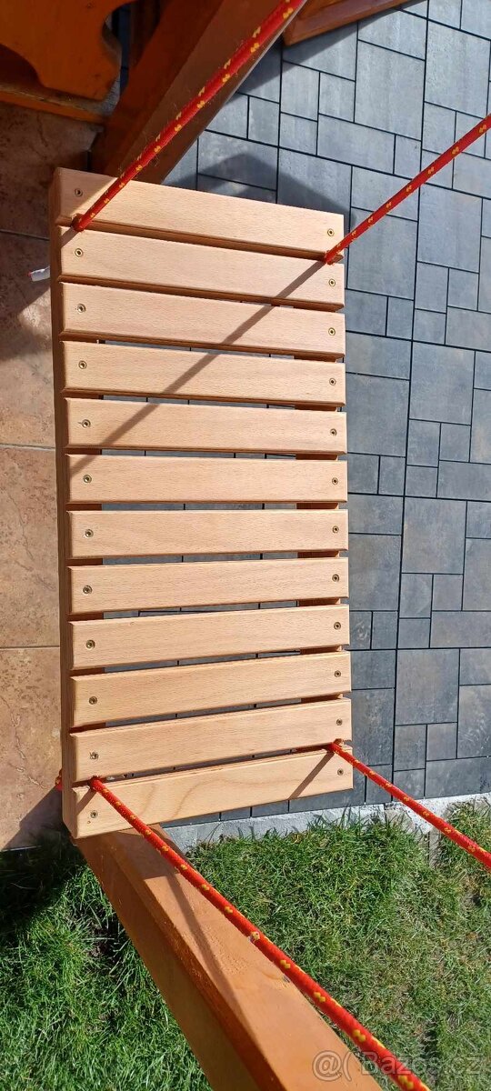 HOUPAČKY PRO KAŽDÉHO - 3