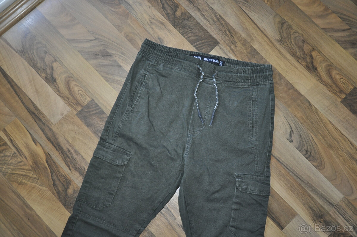 khaki kapsáče, jogger kalhoty s kapsami - 3