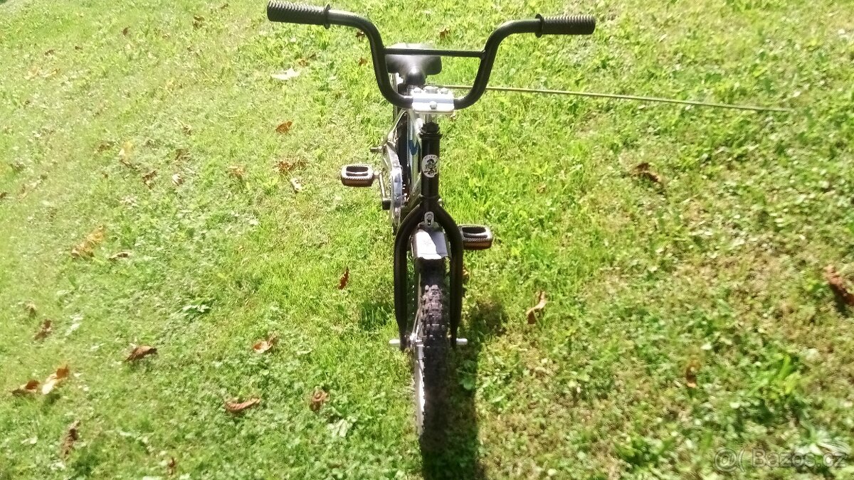 Dětské kolo na 16 palcových kolech - 3