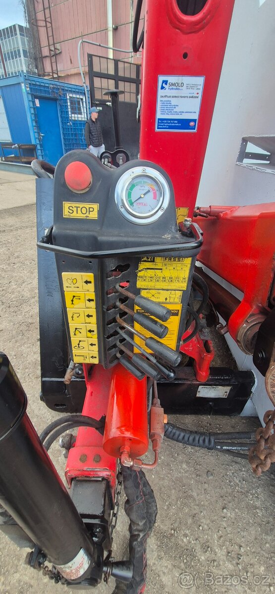 Hakovy kontajner z hydraulickou rukou - 3