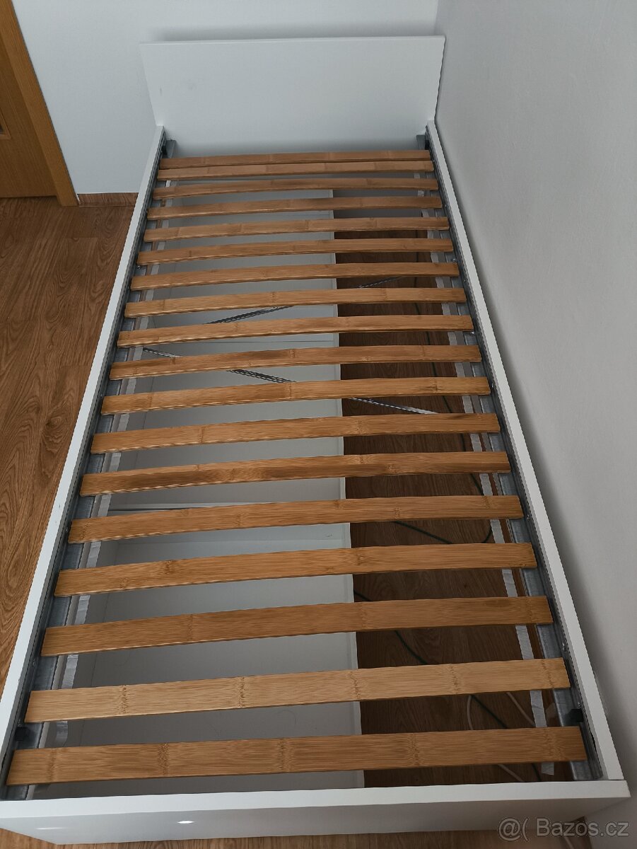 IKEA postel VIHALS - 3