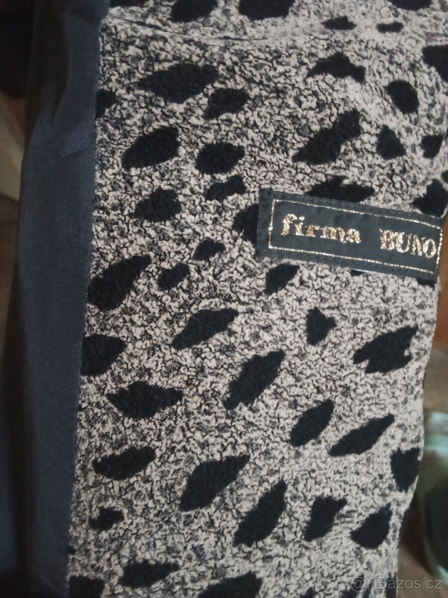 Dámský zimní kabát s kapucí vel. L/XL - 3