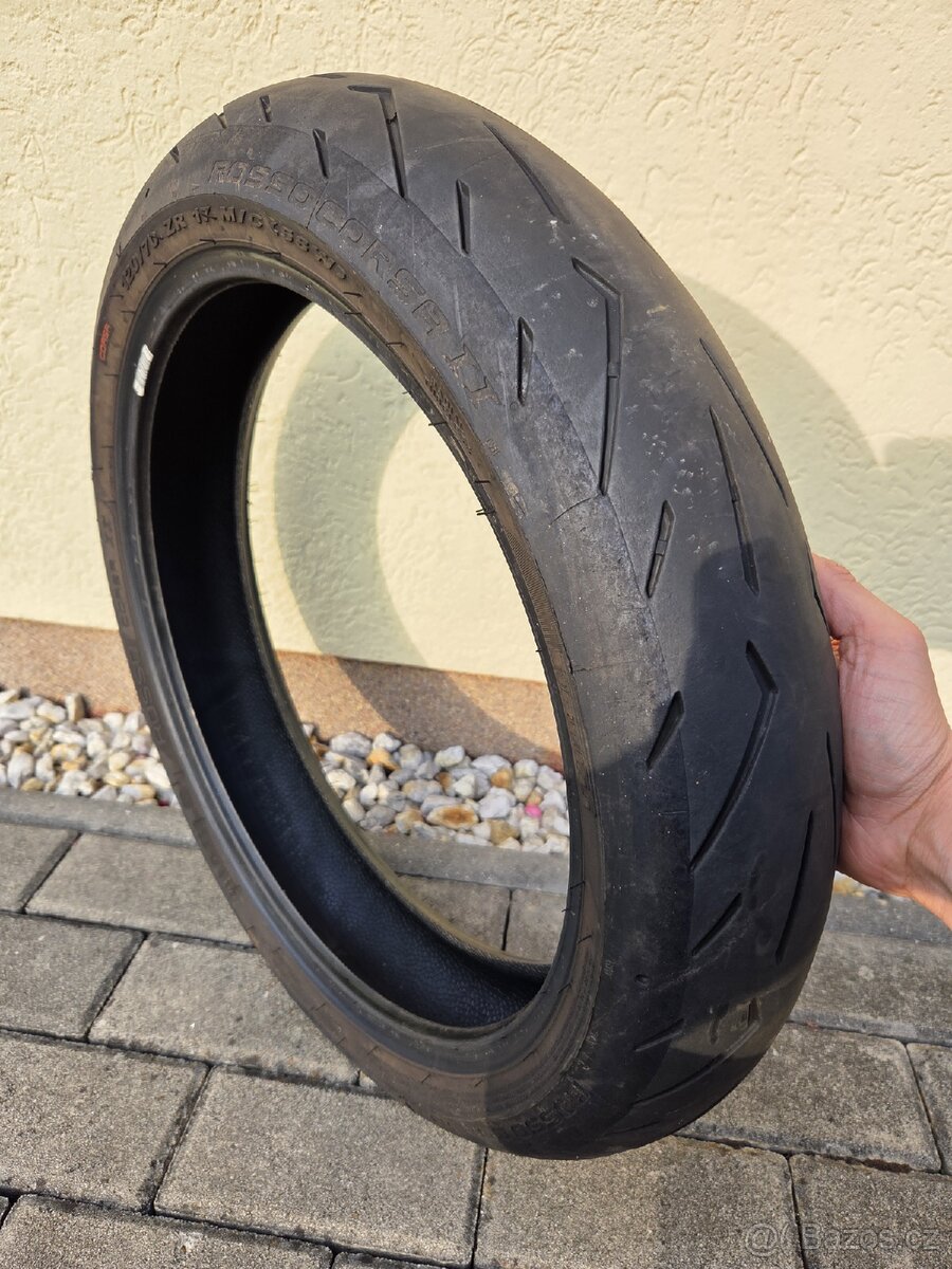 Pirelli Diablo Rosso Corsa 2 120/70 ZR17 58W // 3mm - 3