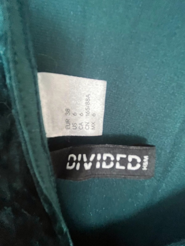 Sametové zelené mini šaty vel 38 - 3