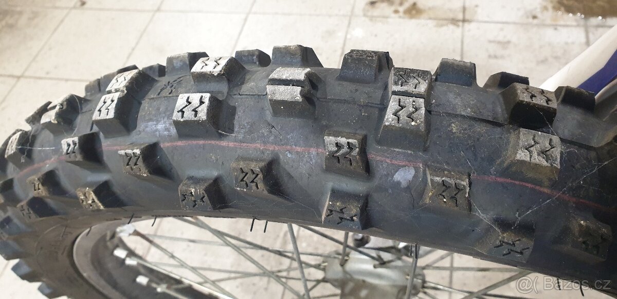 YAMAHA YZ 450F 2009 - 3