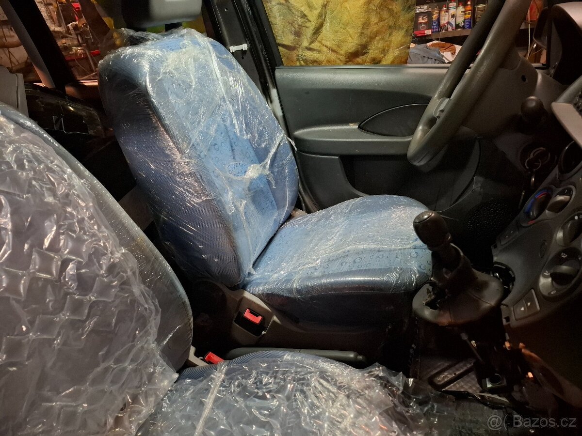 Fiat Panda sedadlo řidíče - 3