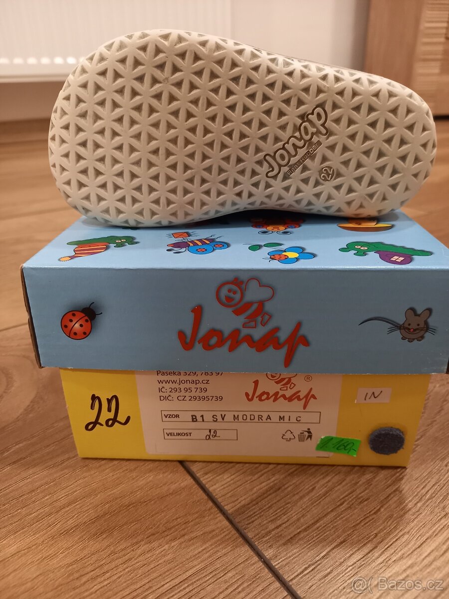 Barefoot Jonap 22 - 3