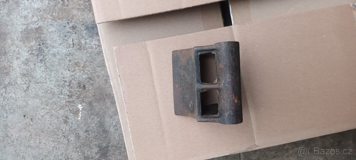 Držák dynama asi NSU - 3