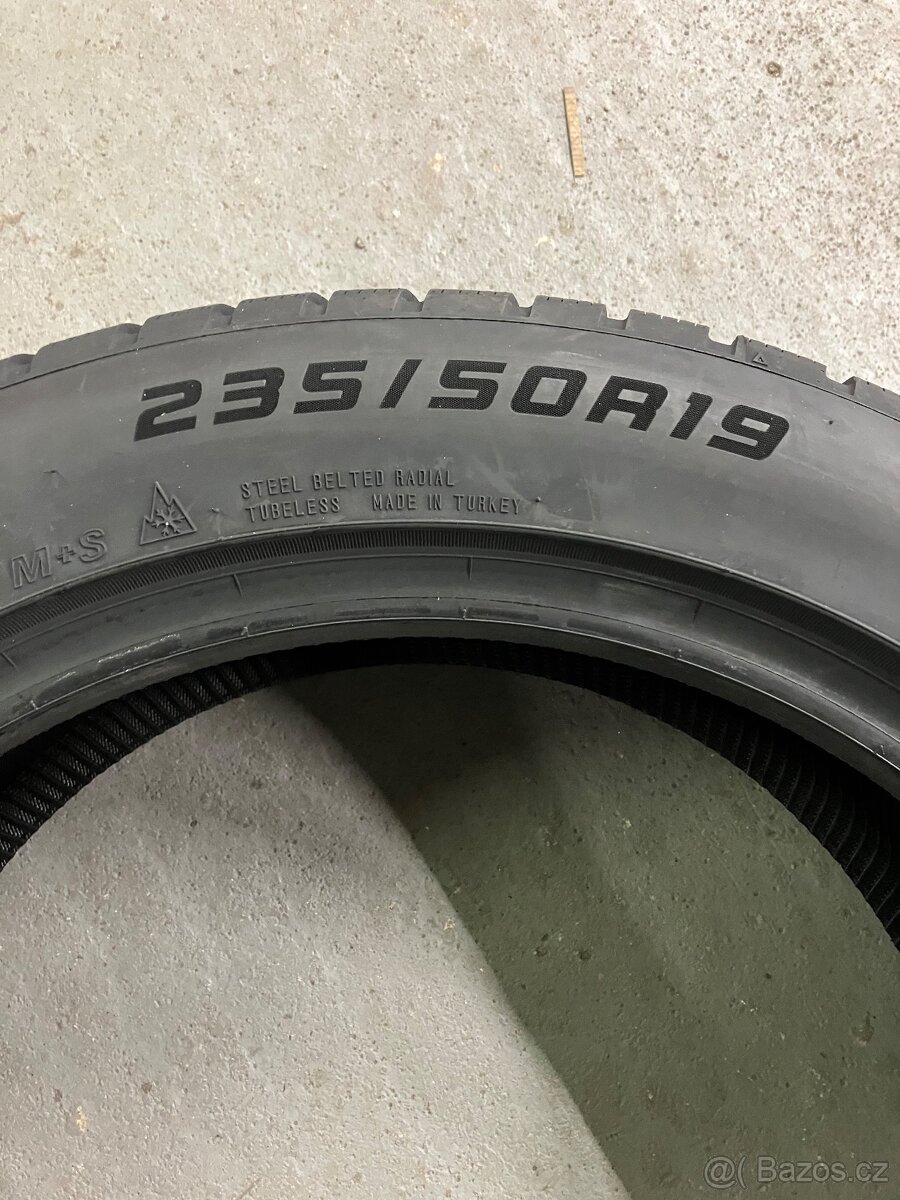 Zimní pneu Falken Eurowinter HS 02 PRO 235/50R19 103V XL - 3