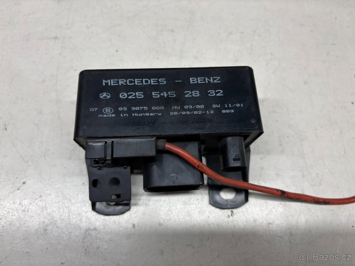 //Relé žhavení MERCEDES 2.2/2.7/3.0CDi// - 3