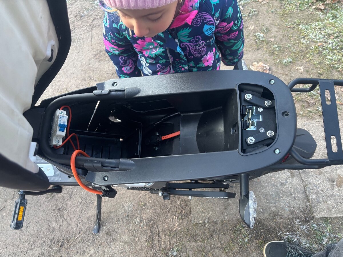 E-babeta racceway limit edice - 3