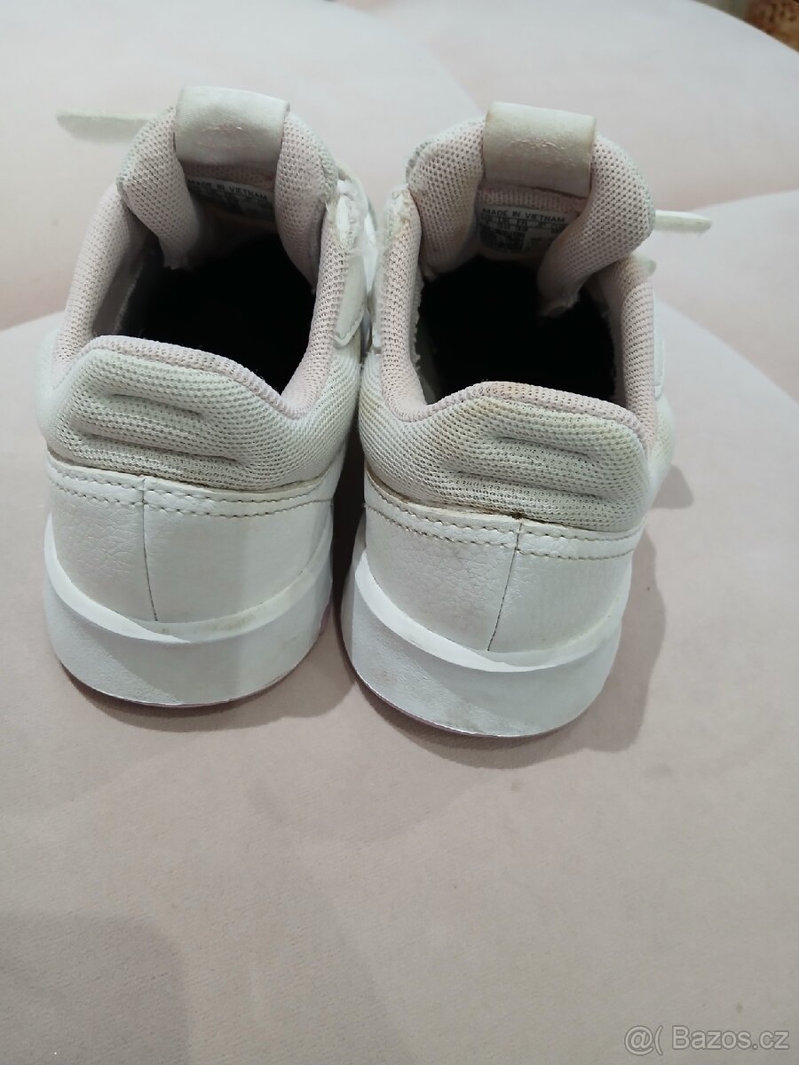 Tenisky adidas bile - 3