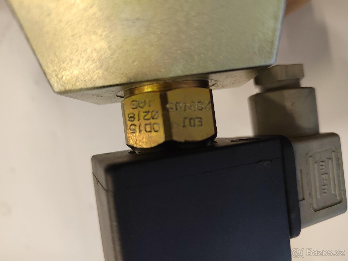 hydraulický ventil se solenoidem S8.356HRL.12VDC-20W-H - 3