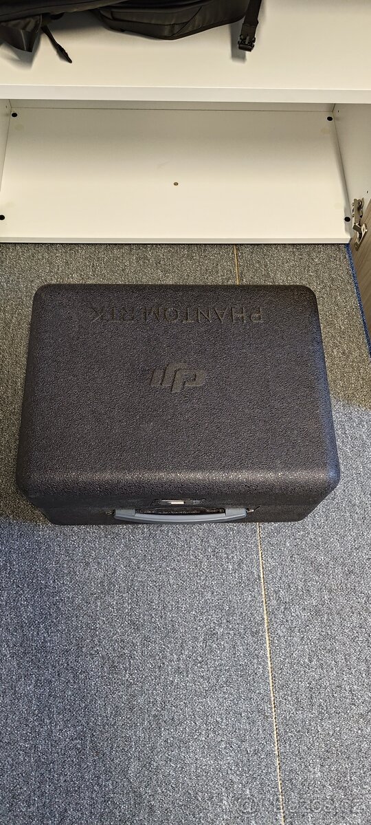 Dron DJI Phantom 4 RTK - 3