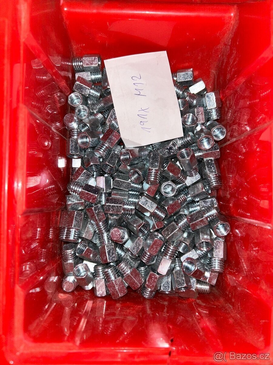 Spojovací materiál - šrouby , matky, štefty.. 1/3 z ceny - 3