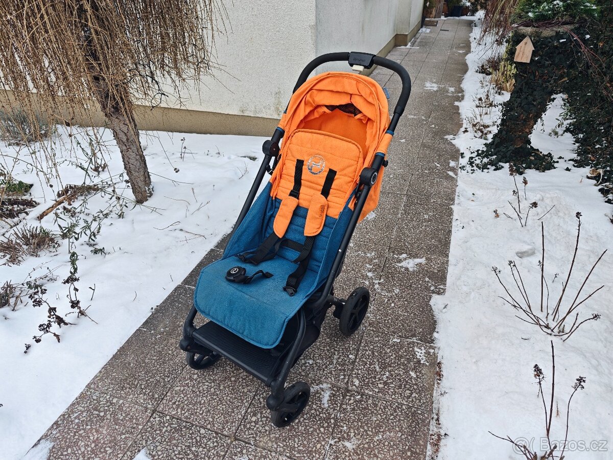 Cybex Eezy S+ Tropical Blue 2019 - 3