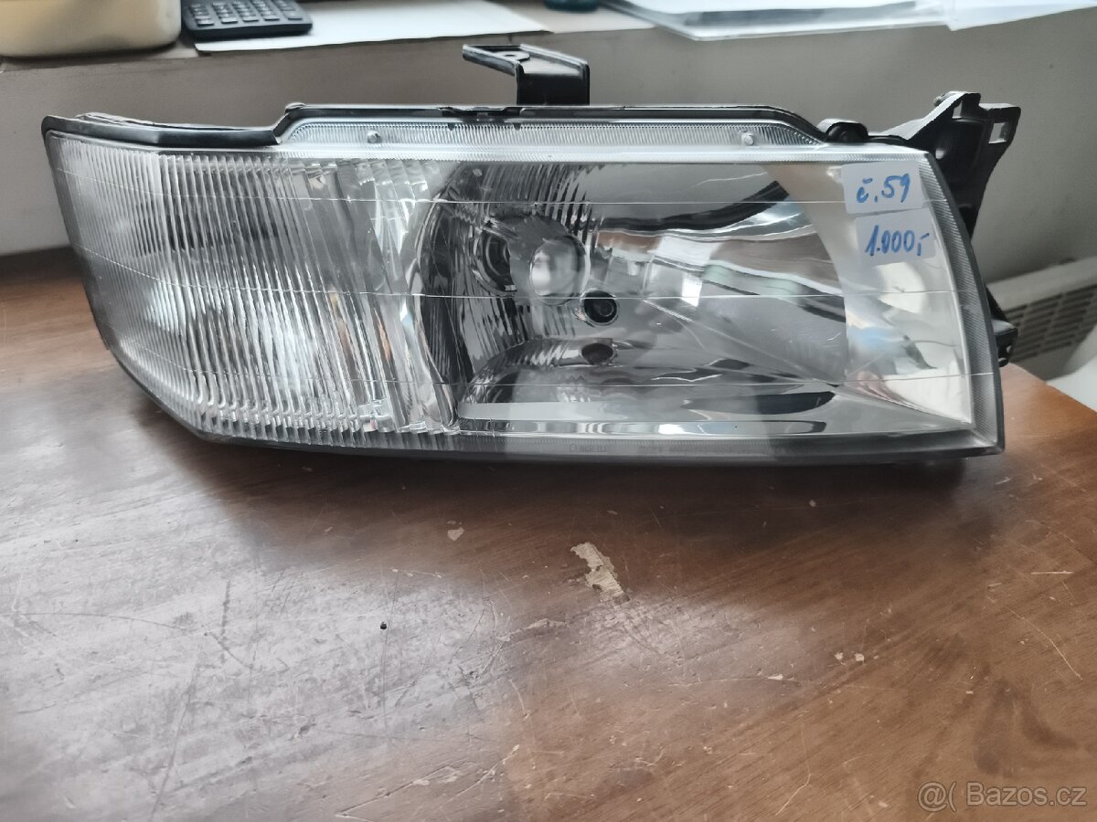 Přední světlo Mitsubishi Space wagon - 3
