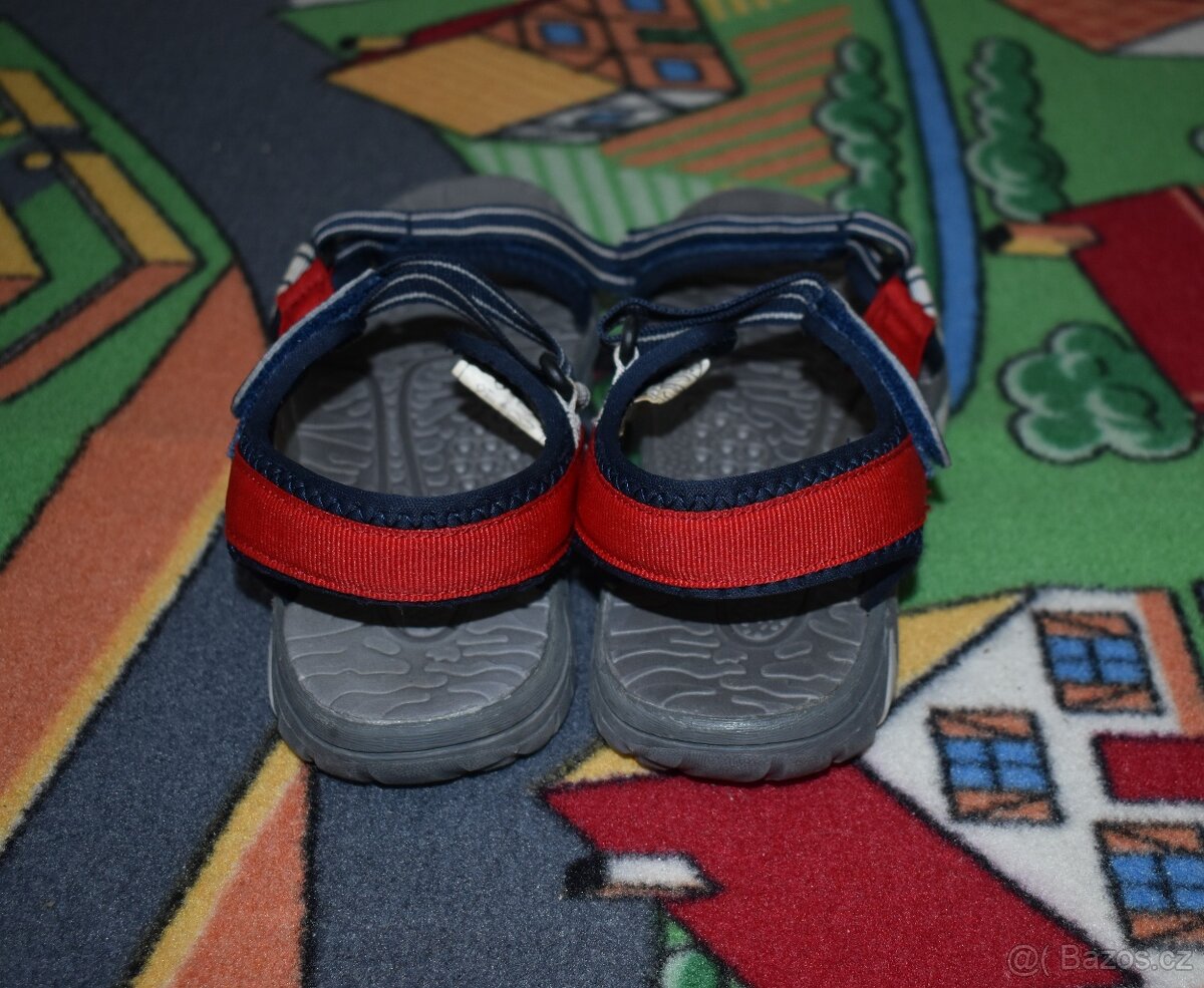 Prodám dětské sandály Crivit - 3